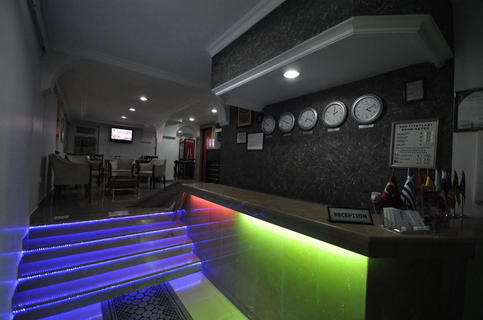 Sen Palas Istanbul Bagian luar foto